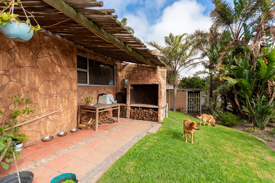 5 Bedroom Property for Sale in Vredenburg Western Cape